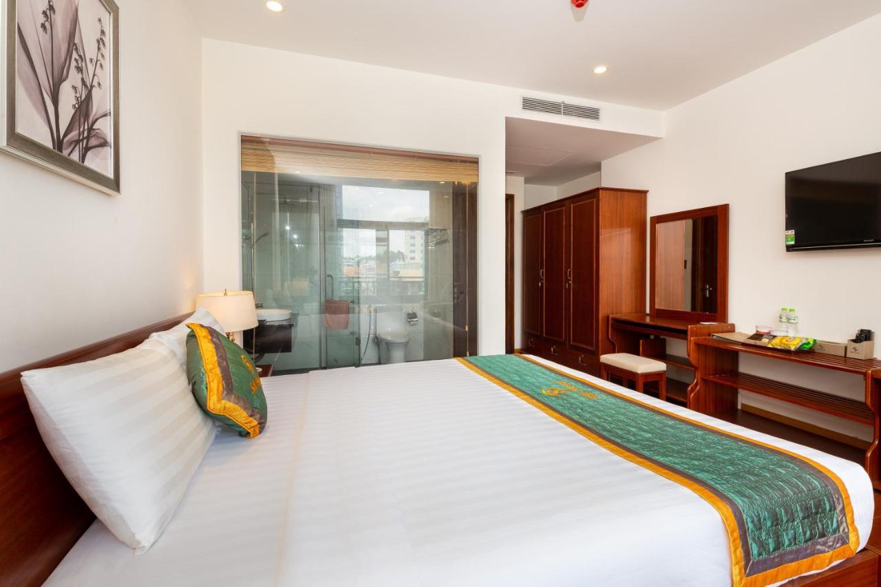 Silk Hong Ha Airport Hotel Ciudad Ho Chi Minh  Exterior foto
